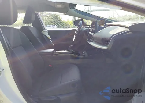 2023 Toyota Prius Le из США, поврежденный, VIN JTDACAAU7P3009676